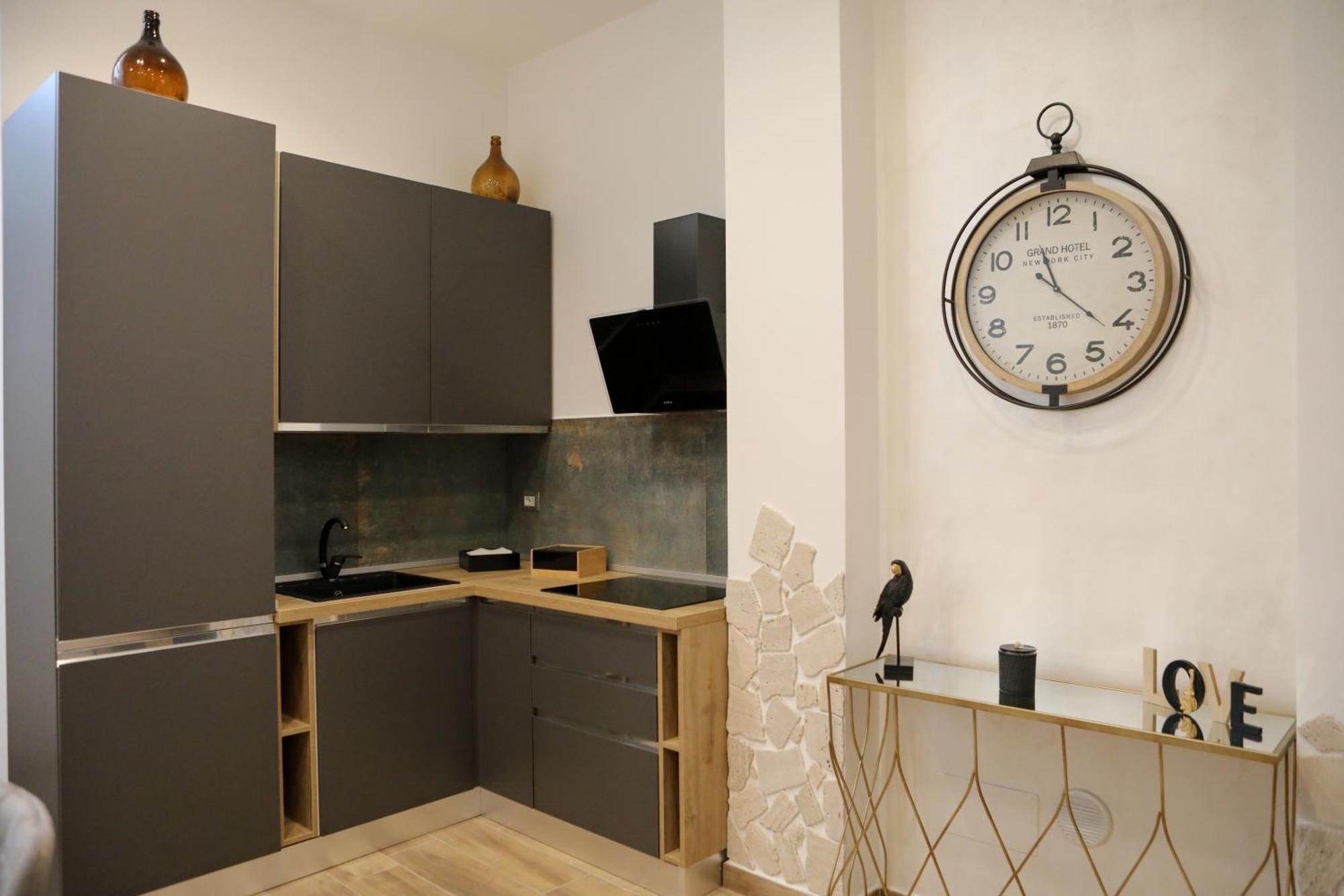 Luxury Regina 14 Apartment Бари Екстериор снимка